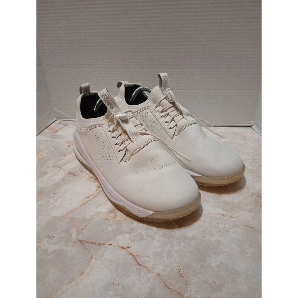 Clove Shoes Mens Size 10.5 Whute Slip On Nursing Walking Sneakers Comfort - Picture 1 of 9